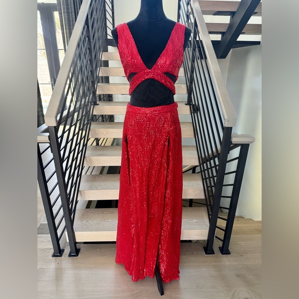 New Abyss by Abby Dazzling Red Backless Evening Gown size XS - Picture 6 of 12